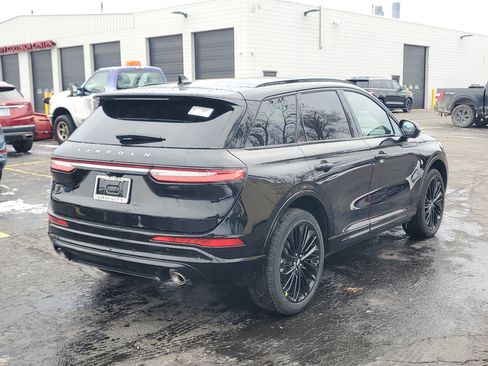 New 2026 Lincoln Corsair Premiere image 4