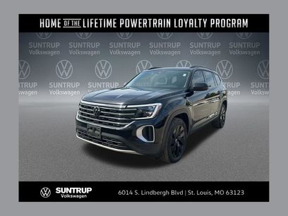 Used 2025 Volkswagen Atlas SE w/ Panoramic Sunroof Package