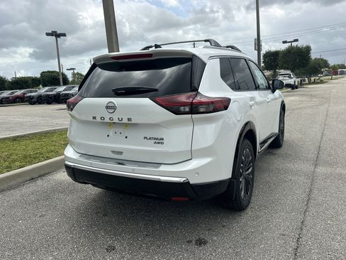 New 2026 Nissan Rogue Platinum AWD/4WD image 7