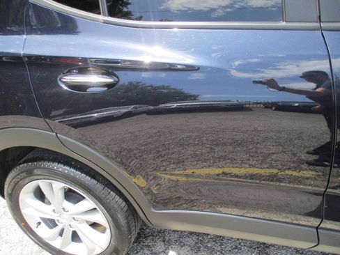 Used 2021 Buick Encore GX Preferred FWD image 19