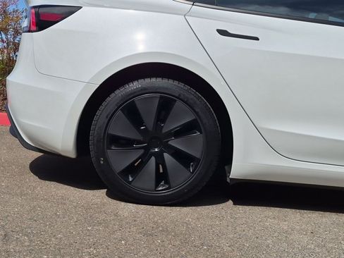 Used 2025 Tesla Model 3 Long Range RWD image 24