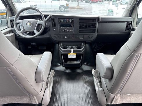 New 2025 Chevrolet Express 2500 Extended w/ Enhanced Convenience Package image 15