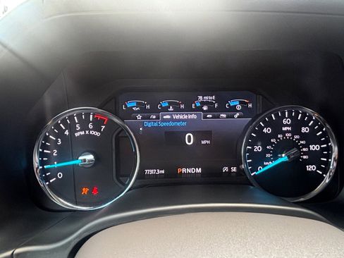 Used 2021 Ford Expedition Limited image 17