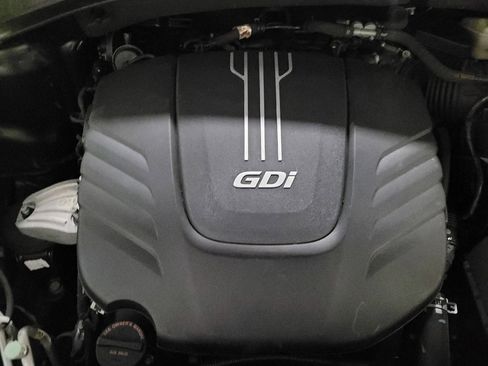 Used 2018 Kia Sorento SX image 30