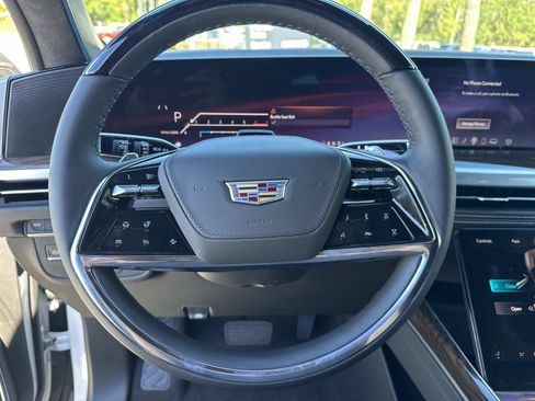 New 2025 Cadillac Escalade Sport Platinum w/ LPO, Floor Liner Package image 31