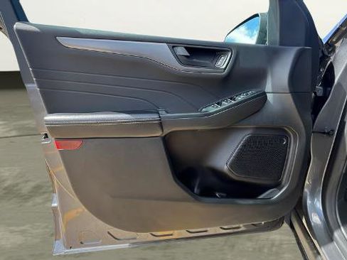 Certified 2023 Ford Escape Active image 16