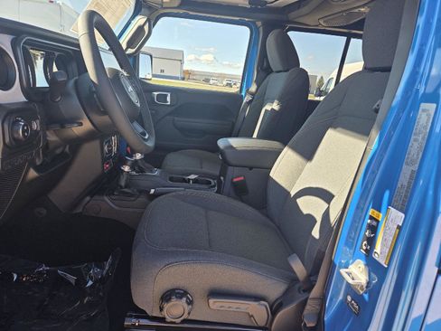 New 2026 Jeep Gladiator Willys image 22