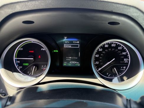 Used 2023 Toyota Camry LE FWD image 20