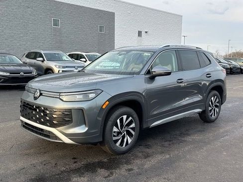 New 2026 Volkswagen Tiguan S AWD/4WD image 3