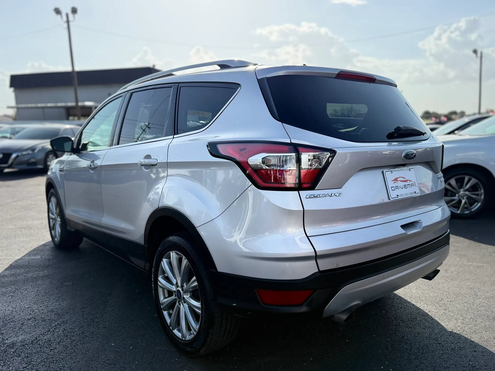 Used 2017 Ford Escape Titanium FWD image 5