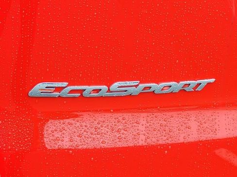 Used 2021 Ford EcoSport SE w/ SE Convenience Package image 8