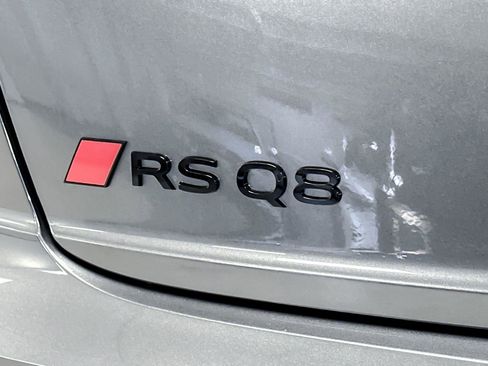 New 2026 Audi RS Q8 performance image 26