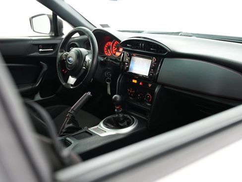 Used 2017 Subaru BRZ Premium w/ Popular Package #3 RWD image 39