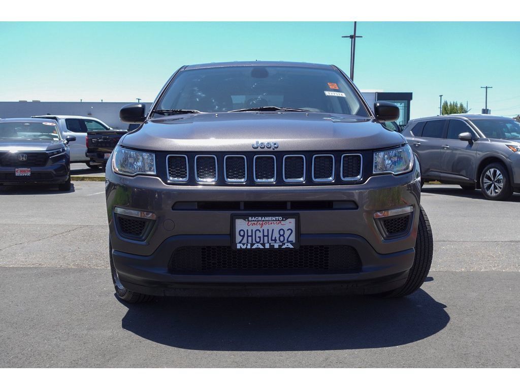 Used 2019 Jeep Compass Sport FWD image 3