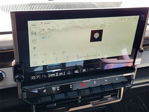 Used 2024 GMC Hummer EV 3X w/ Extreme Off-Road Package image 15