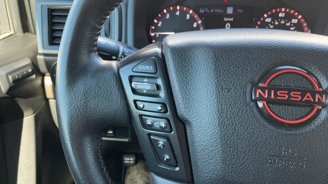 Used 2024 Nissan Titan PRO-4X w/ Pro-4x Convenience Package AWD/4WD image 12