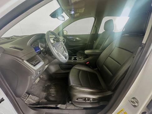 Used 2021 GMC Terrain SLT w/ LPO, Floor Liner Package FWD image 13