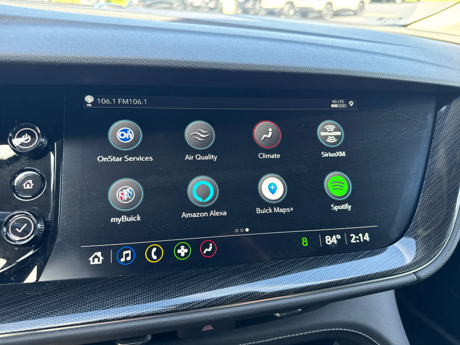 Certified 2022 Buick Envision Preferred AWD/4WD image 23