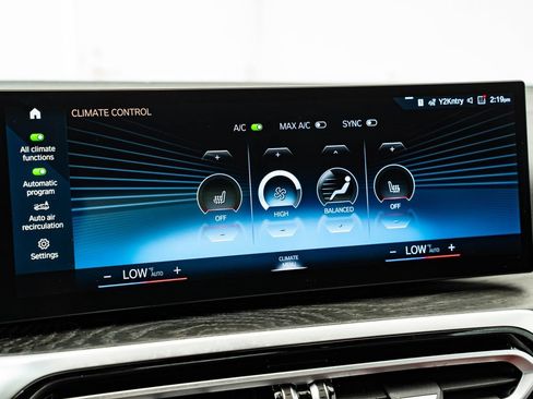 Used 2024 BMW 430i xDrive Convertible w/ M Sport Package AWD/4WD image 31