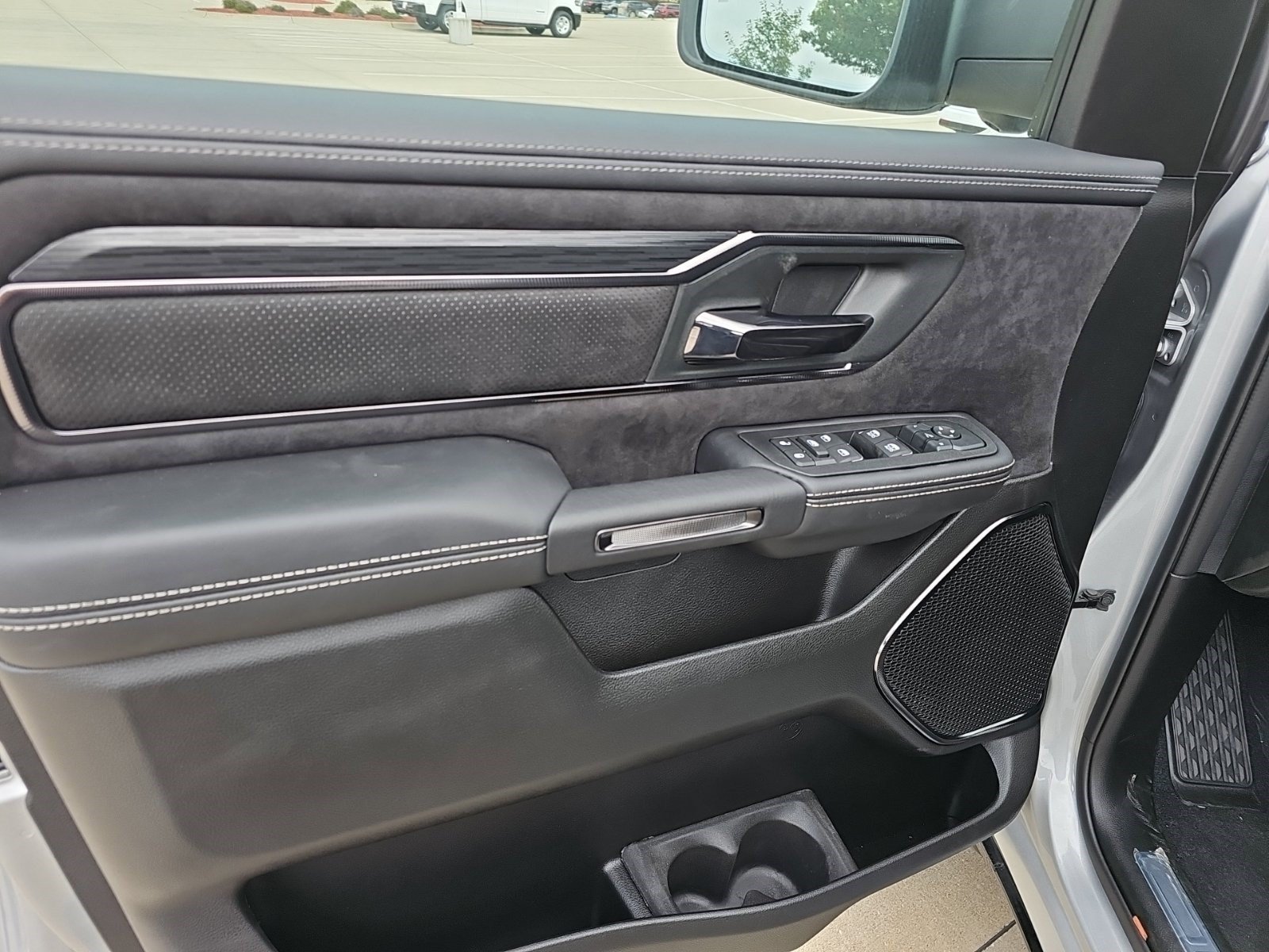 New 2026 RAM 1500 RHO AWD/4WD image 17