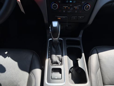 Used 2018 Ford Escape SEL AWD/4WD image 19