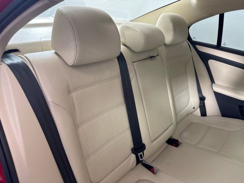 Used 2012 Volkswagen Jetta SE image 23