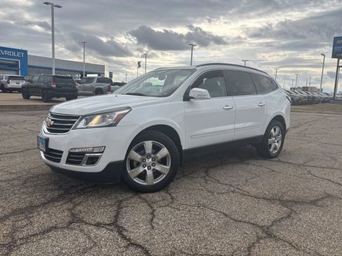 Used 2016 Chevrolet Traverse LTZ image 3