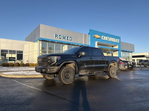 Used 2023 GMC Sierra 1500 AT4X image 1