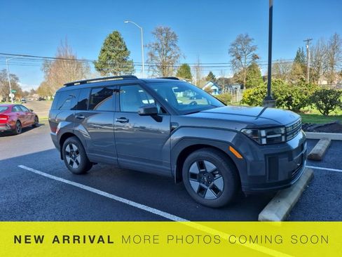 Used 2025 Hyundai Santa Fe SEL image 3