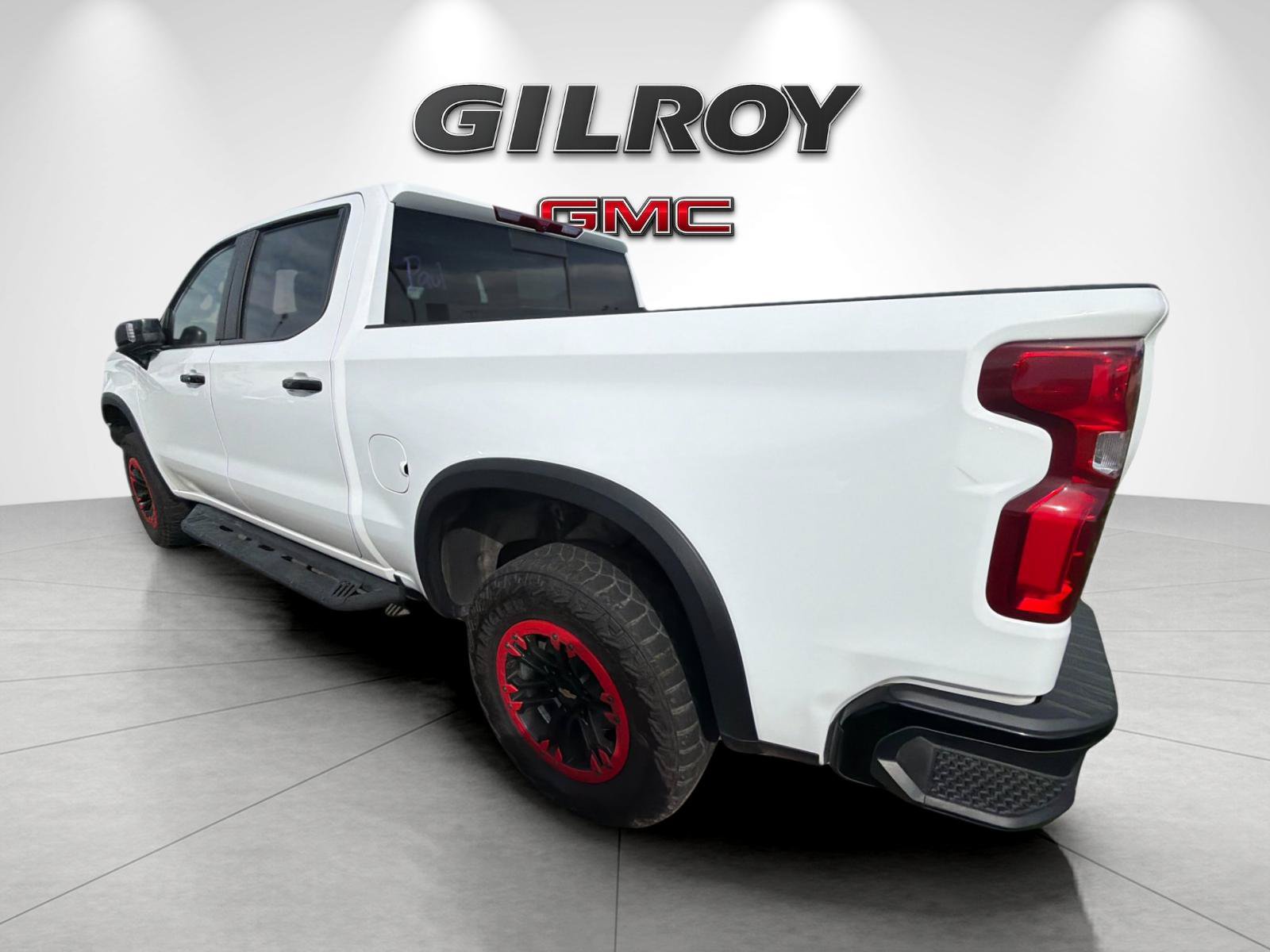 Used 2025 Chevrolet Silverado 1500 ZR2 AWD/4WD image 2