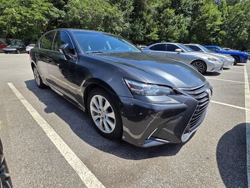 Used 2017 Lexus GS 200t RWD image 1