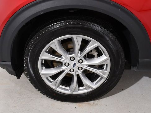 Used 2023 Ford Explorer XLT w/ Equipment Group 202A image 25