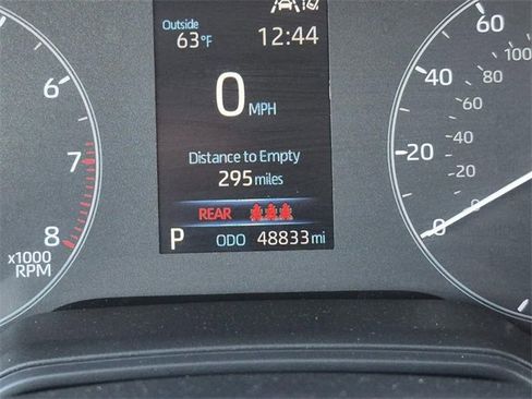 Used 2024 Toyota Corolla LE image 29