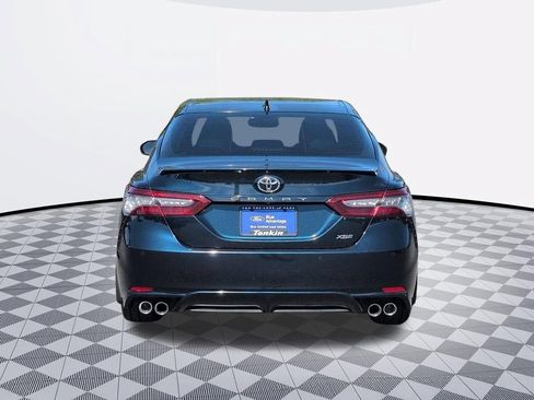 Used 2018 Toyota Camry XSE FWD image 4