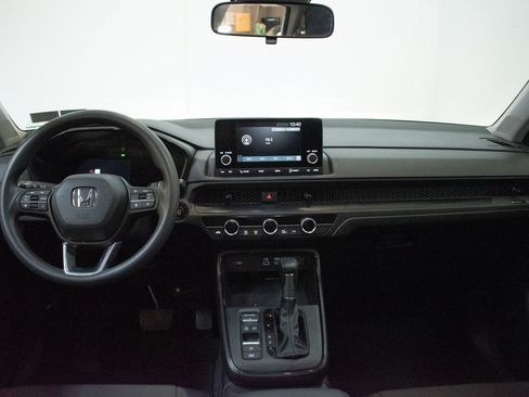 Used 2024 Honda CR-V EX image 11