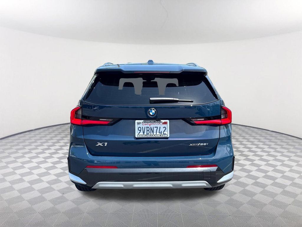 Used 2026 BMW X1 xDrive28i w/ Convenience Package AWD/4WD image 5