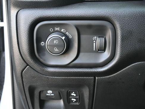 Used 2022 RAM 1500 Big Horn image 16