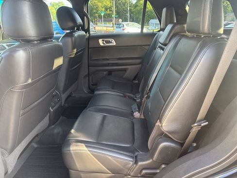 Used 2011 Ford Explorer Limited w/ 301A Rapid Spec Order Code AWD/4WD image 11