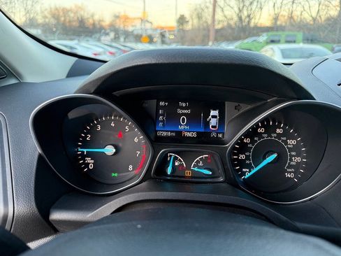 Used 2018 Ford Escape SE image 20