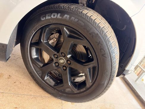 Used 2019 Land Rover Range Rover Sport HSE image 45