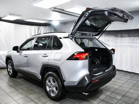 Used 2022 Toyota RAV4 LE image 49