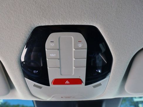Used 2025 Kia K4 FWD image 43