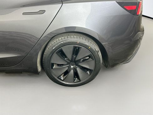 Used 2025 Tesla Model 3 Long Range RWD image 11