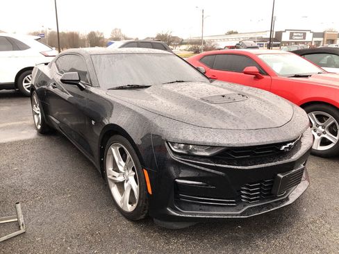 Used 2021 Chevrolet Camaro SS image 7