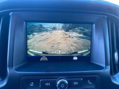 Used 2020 Chevrolet Colorado W/T w/ WT Convenience Package image 21