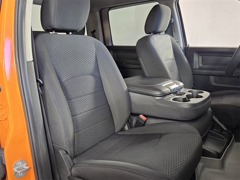 Used 2019 RAM 1500 Express w/ Express Value Package image 16