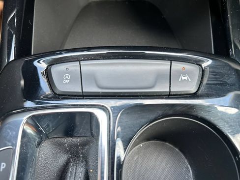 Used 2025 Chevrolet Trax ACTIV w/ Driver Confidence Package FWD image 29
