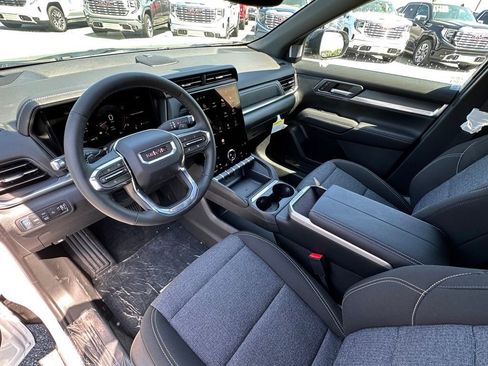 New 2026 GMC Terrain Elevation w/ Technology Package II AWD/4WD image 16