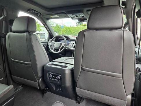 Used 2024 Chevrolet Tahoe RST w/ Luxury Package AWD/4WD image 23