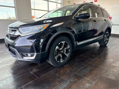 Used 2017 Honda CR-V Touring image 4
